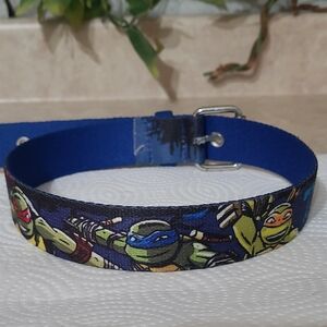 Kids Graphic Belt with Blue and Red Accents Teenage Mutant Turtles